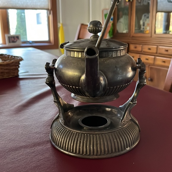 Antique Wilcox Kettle - Picture 6 of 11